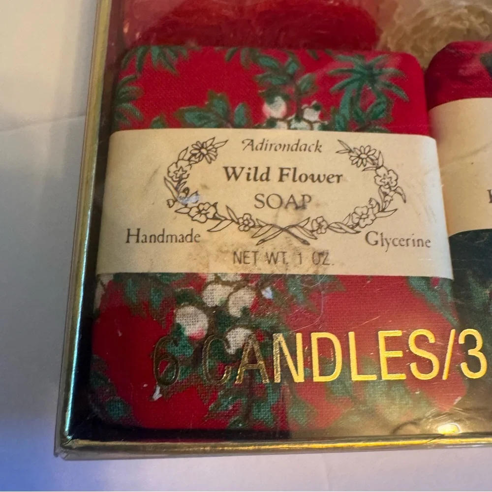 Adirondack Wild Flower Handmade Glycerine Soap‎ and Candles Boxed Set  New